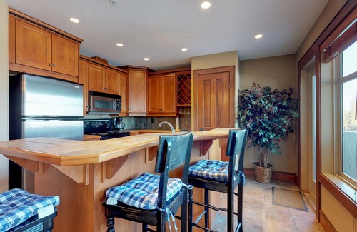 Big White Ski Resort Condo | Family Lodge with a Private Hot Tub & Mountain Views, Ski-In/Ski-Out Location