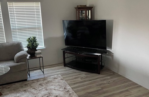 Clodine House | Family Oasis in Richmond - 4BR, 2 Bath, Fast WiFi & More