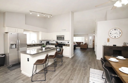 Superstition Springs House | Family Pool Paradise-4BR Near Airport and AZ AthleticGrounds with BBQ