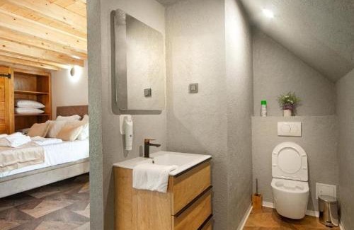 Rastovaca House | Family Resort Plitvice Lakes- Mountain view Tina