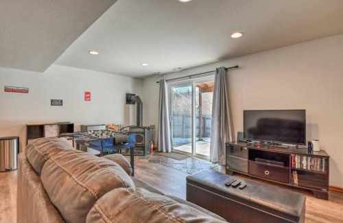 Gleneagle House | Family Retreat 5 Min to USAFA with Mtn Views