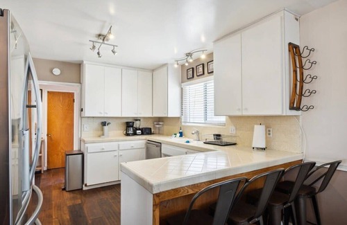 National City House | Family Retreat by Cardo | Sleeps 10