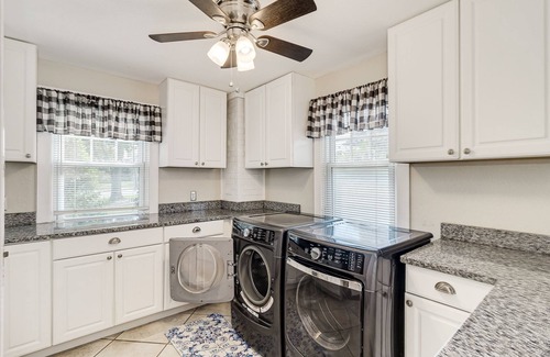 Lakeland House | Family Size 4Br/3Ba by Lake Hollingsworth & FSC, Fenced Yard