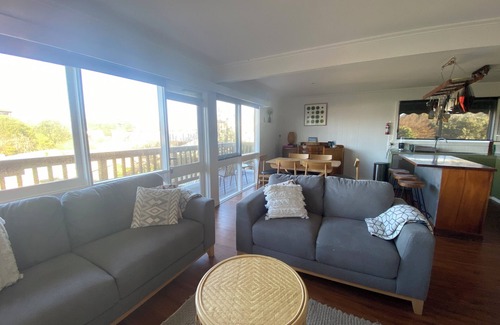 Cape Paterson House | Family-sized coastal retreat, minutes from the beach!