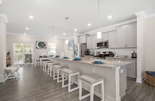 Ocean City House | Family-sized townhome in Berlin. 8 minute drive to Assateague Island.