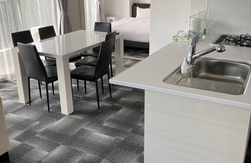 Hakata-ku Apartment | Family Suite 2 doubles and 1 set of double futons/Fukuoka Fukuoka
