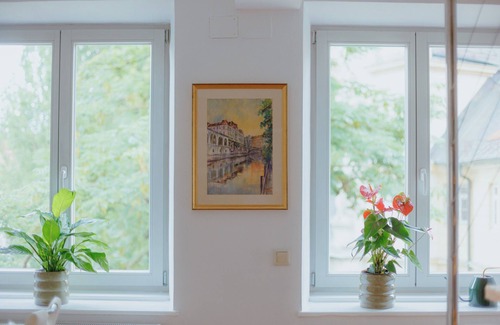 Ljubljana Apartment | Family suite in old city with free parking, BRIDGE APARTMENTS