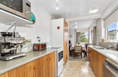 Ruakaka House | Family Tides - Ruakaka Holiday Home