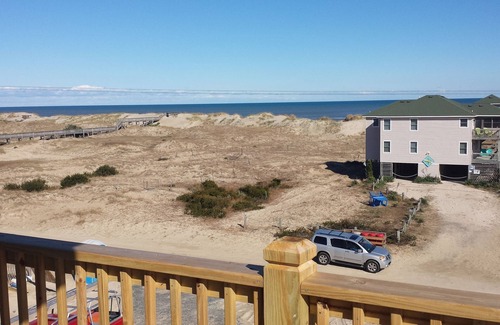 Carova Beach House | FamilyMemoryMaker!,8 MASTERS,MovieRoom,OceanViews,Pool,HotTub,Grill,StarlinkWiFi
