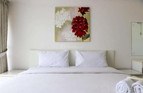 Jatinegara Apartment | Fancy and Nice 1BR Apartment at H Residence By Travelio