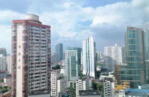 Downtown Shanghai Apartment | Fanhua Life IN Nanjing West Road Store 2