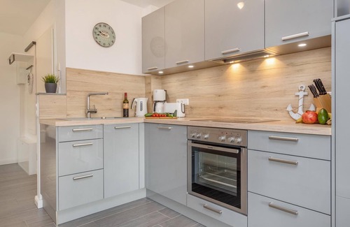 Zingst Apartment | Fantastic vacation apartment in a quiet location with terrace