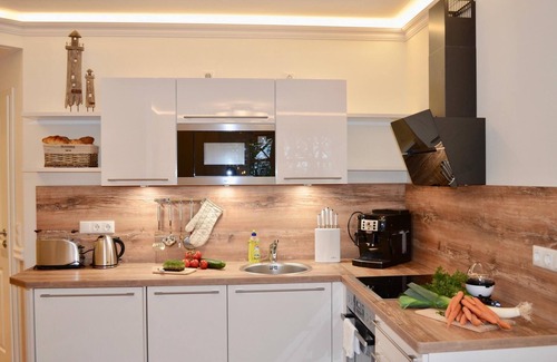Zingst Apartment | Fantastic luxury vacation apartment in Zingst, 1st row directly on the beach.