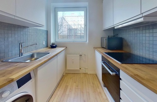Frederiksberg C Apartment | Fantastic 2-BR apartment in Frederiksberg C - 241