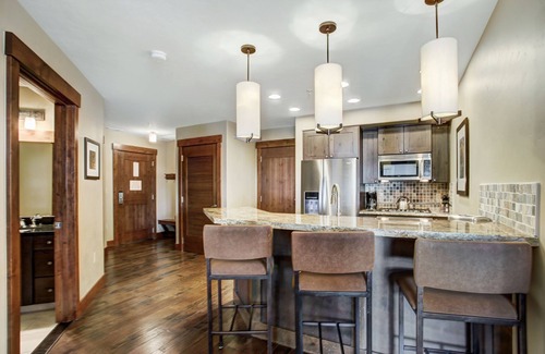 Peak 8 Condo | Fantastic 3 Bedroom 2 Bath Ski In Ski Out, Summer unit with rare A/C