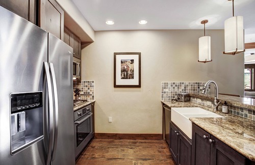 Peak 8 Condo | Fantastic 3 Bedroom 2 Bath Ski In Ski Out, Summer unit with rare A/C