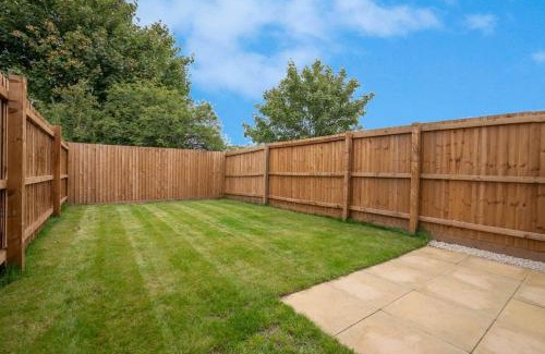 Smethwick House | Fantastic 3BR House in Birmingham With Garden