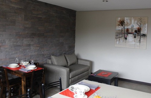 Cuenca Apartment | Fantastic Apartment - FREE Airport/Bus Terminal Pick-Up!