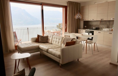 Dorio Apartment | Fantastic apartment with a wonderful panoramic view of Lake Como