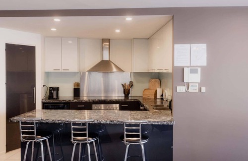 Hobart Central Business District Apartment | Fantastic CBD Apartment with Views
