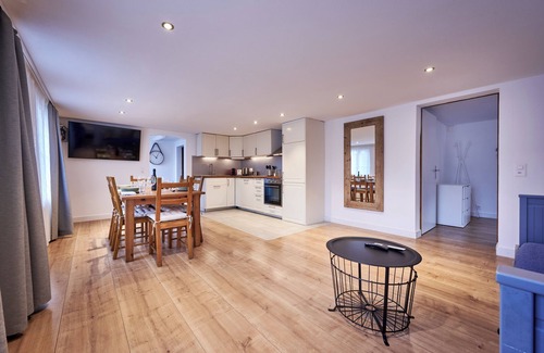 Central Interlaken Apartment | Fantastic 2 Bedroom Garden Apartment with Mountain View in Interlaken