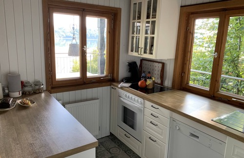 Untershofen Ski Chalet | Fantastic chalet on Lake Simssee - lake and mountain views in Upper Bavaria