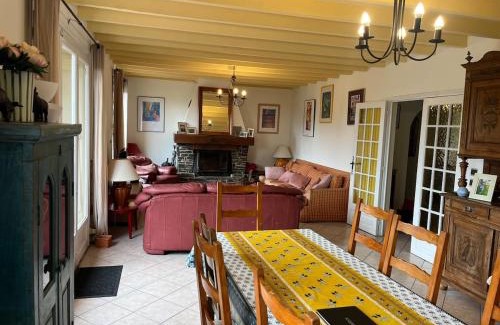 Fontiers-Cabardes House | Fantastic Four Bed Family Home