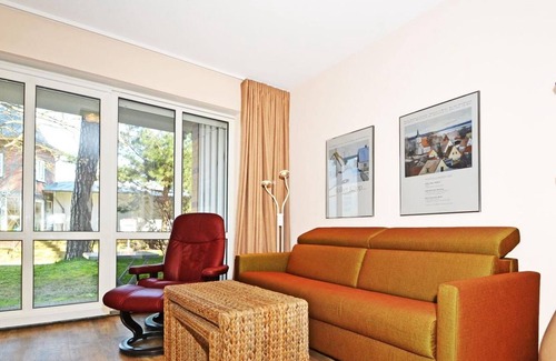 Koserow Apartment | Fantastic holiday apartment 50m from the pier in Koserow, with WLAN and terrace - holiday complex