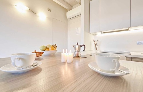 Rivoltella Apartment | Fantastic apartment in Residence with swimming pool for 4 people in Desenzano