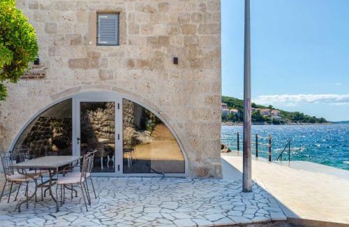 Cove Tri Zala (Zrnovo) Villa | Fantastic Seafront Villa 4 Bedrooms Villa Samostan Prestige Stunning Sea Views & Enclosed Garden With Private Pool Korcula