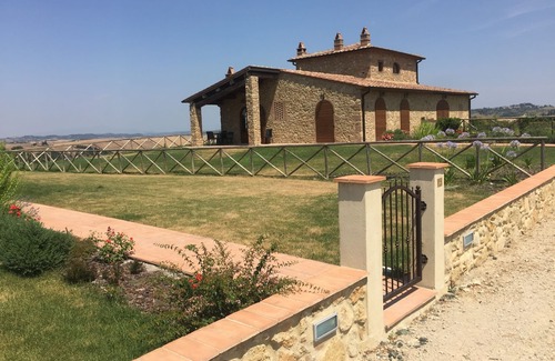 Volterra Apartment | Fantastic semi-detached villa with panoramic terrace and pool close to Volterra.
