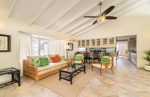 Sunset Crest Villa | Fantastic Value Sandy Lane Villa With Beach Club Access & Close To Holetown