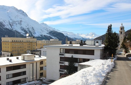 St. Moritz Apartment | Fantastic view with stylish living in the center of St. Moritz