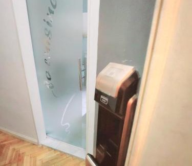 La Plata Apartment | FANTASTICO con COCHERA en PLENO CENTRO