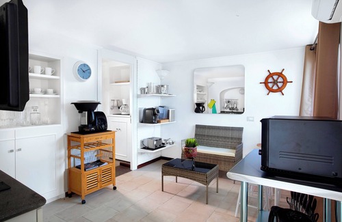 Capri Apartment | <Faraglionensis MonaconeHouse apartment