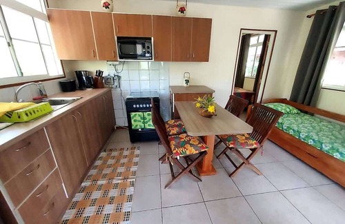 Moorea-Maiao House | Fare Kale Tiahura Sum