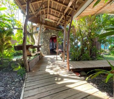Taiarapu-Est House | Fare Moemoea