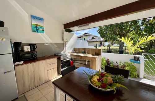 Moorea-Maiao Apartment | Fare Tokatea - Charming Studio w Excl. Beach Access