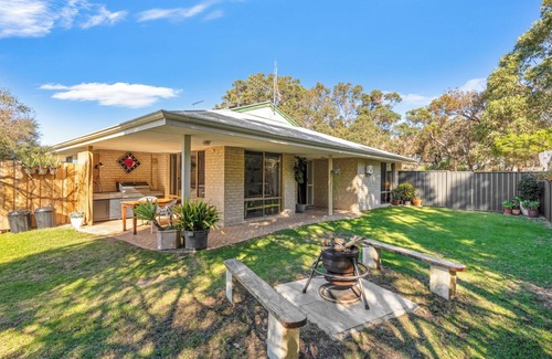 Kalgan Apartment | Farm stay close to Little beach ~ spa ~ Pets ok