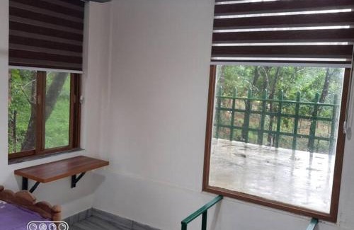 Irinjalakuda Villa | Farm stay in a coffee plantation near Athirappally