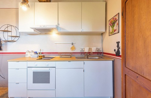 Pienza Other | Farmhouse 'Agriturismo Selvoli - La Scuola' with Shared Pool, Wi-Fi and Air Conditioning