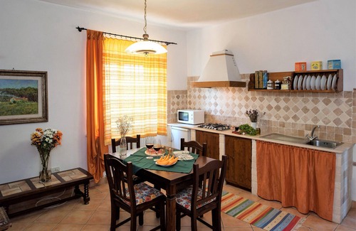 Bollano Apartment | Farmhouse for 4 people with swimming pool and close to Thermal Baths
