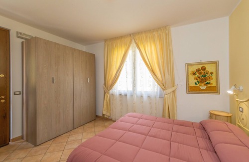 Campiglia Marittima Other | Farmhouse "Il Girasole - Cappero" with Shared Pool, Shared Garden & Wi-Fi