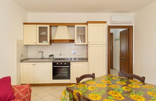Campiglia Marittima Other | Farmhouse "Il Girasole - Corbezzolo" with Shared Pool, Shared Garden & Wi-Fi