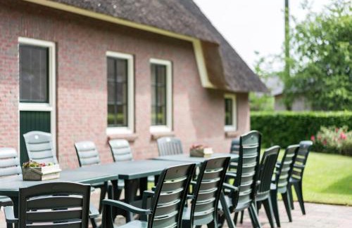 Rheeze House | Farmhouse in Rheeze near Forest and Meadows