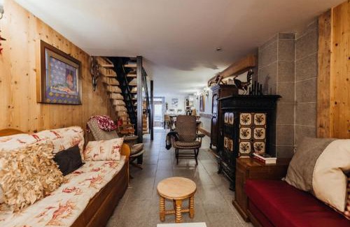 Argentiere House | Farmhouse with 4 bedrooms 4 bathrooms private parking sauna terrace