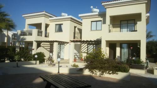 Paphos Apartment | Faros Beach