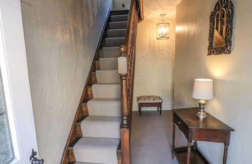 Winster Cottage | FARRIERS COTTAGE, character holiday cottage in Winster
