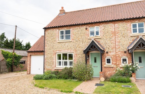 Trunch Cottage | Farthing Cottage | East Ruston Cottages