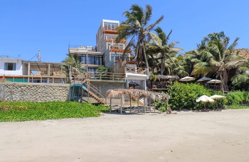 Las Pocitas Apartment | Fascinating 2BR With Spectacular Ocean View
